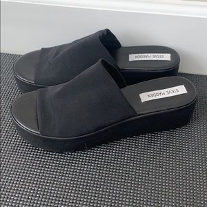 Steve Madden Slinky Women’s Platform Sandal